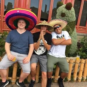 Meet your Posher, Chris